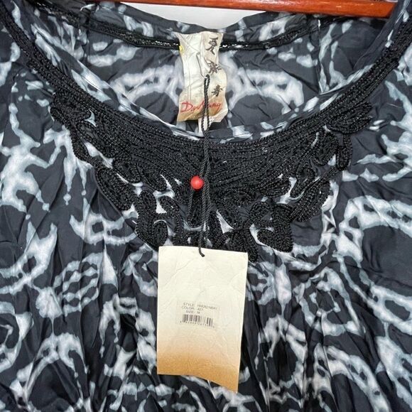 Da-Nang 100% Silk Handcrafted Shirt w/ Embroidery - Picture 2 of 11